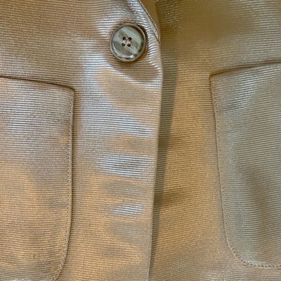 Gold Taiga jacket. - Picture 6 of 9